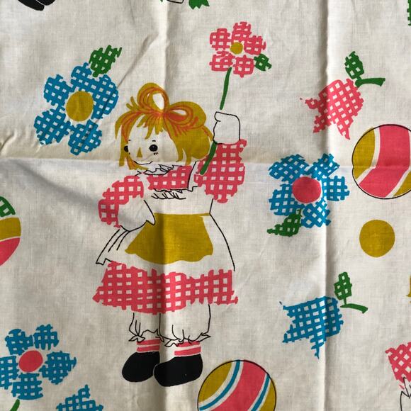 60s 70s Vintage Raggedy Ann Fabric in Pink and Blue, Yellow Tan 50" x 36" - Picture 13 of 14